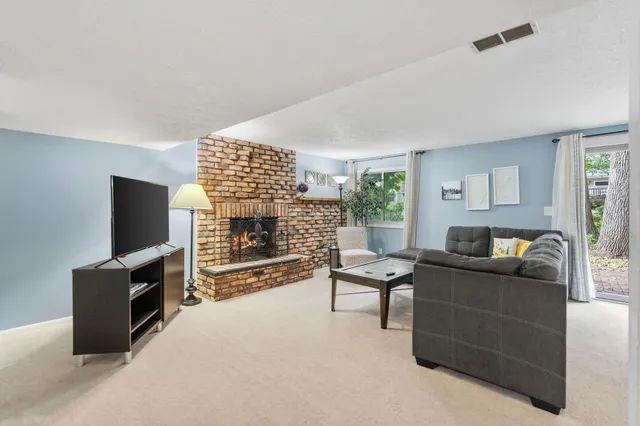 $449,000 | 12808 Pheasant Run, Burnsville, MN 55337