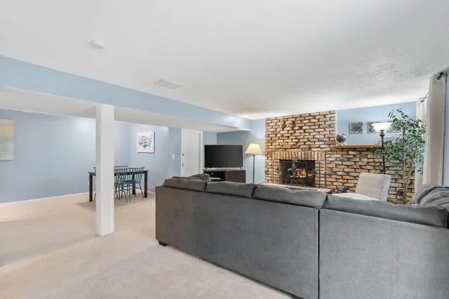 $449,000 | 12808 Pheasant Run, Burnsville, MN 55337