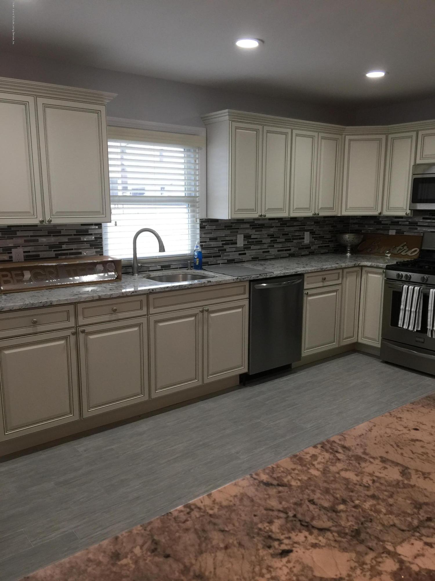 246 Annadale Road Staten Island, NY 10312 - Photo 2 of 4 IMG_2157