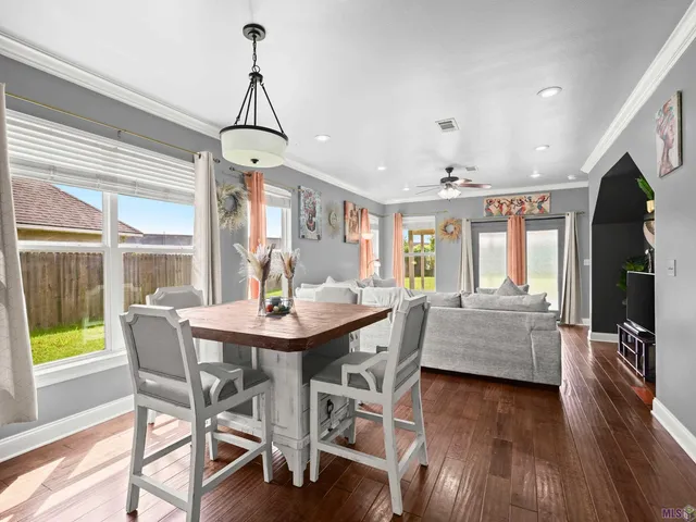 $284,000 | 14217 Stone Gate Drive, Baton Rouge, LA 70816