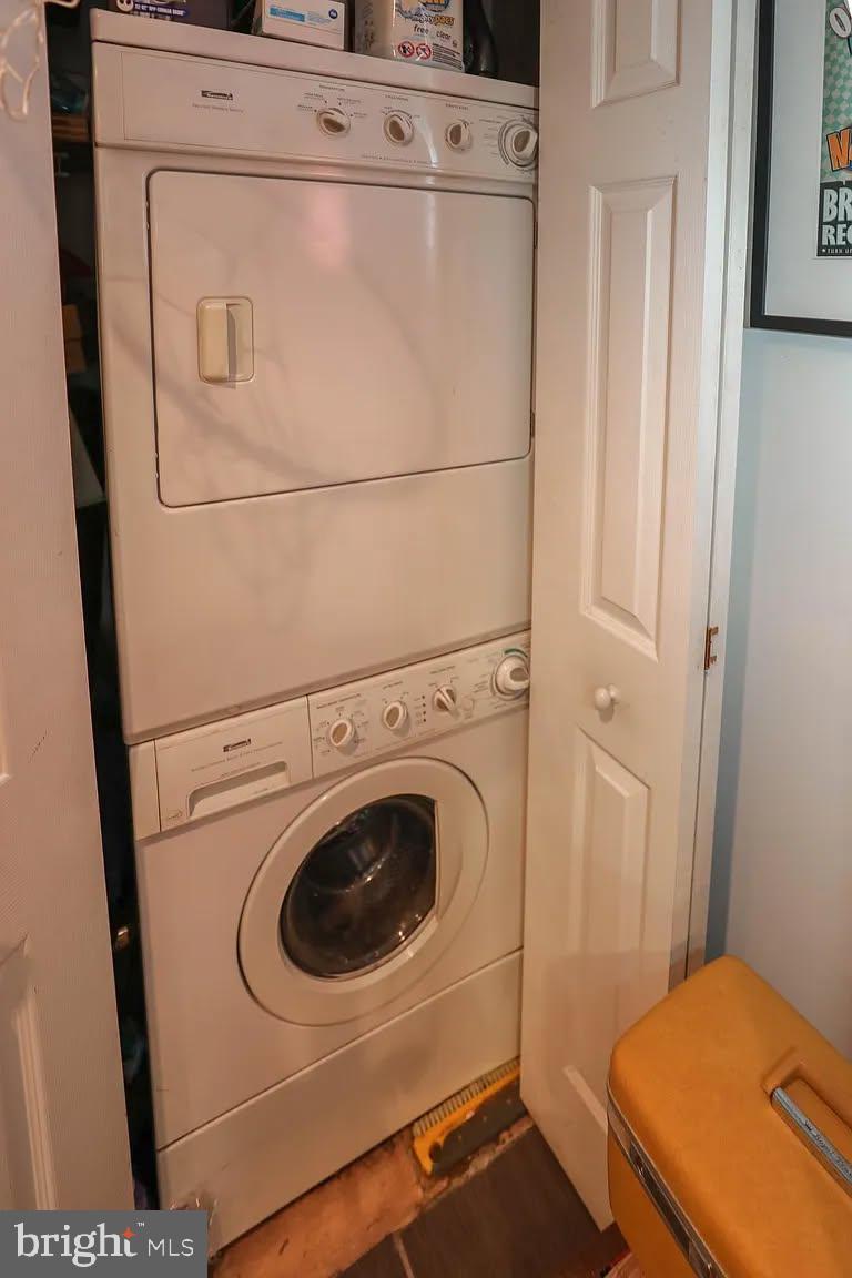1451 W Street Northwest, Unit B Washington, DC 20009 - Photo 10 of 14 Washer/dryer stack