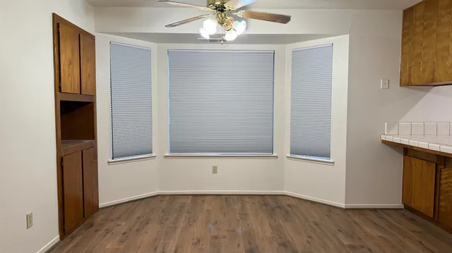 $1,900 | 2423 Knowlwood Drive, Hanford, CA 93230