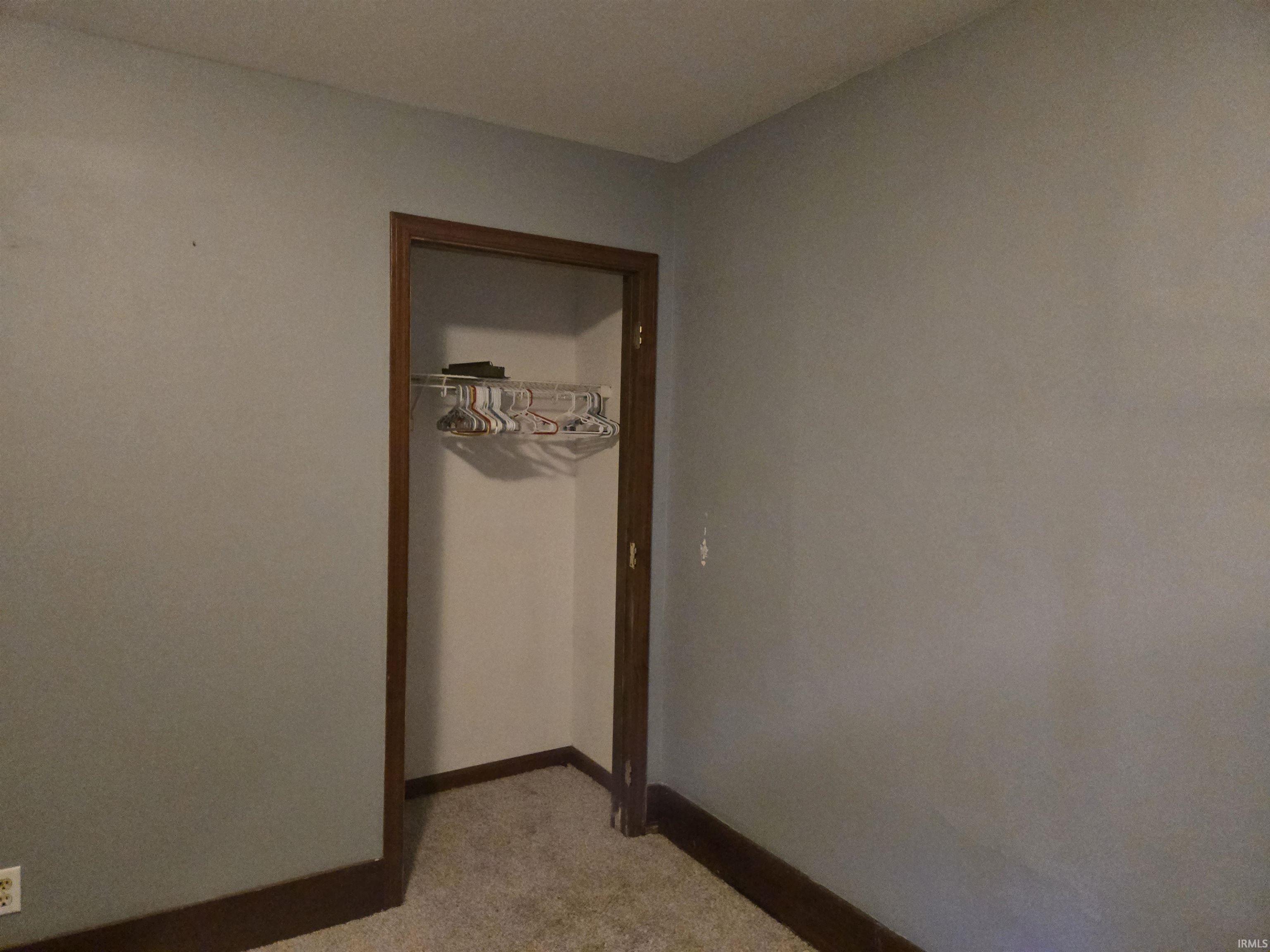 909 West 4th Street Bicknell, IN 47512 - Photo 14 of 32