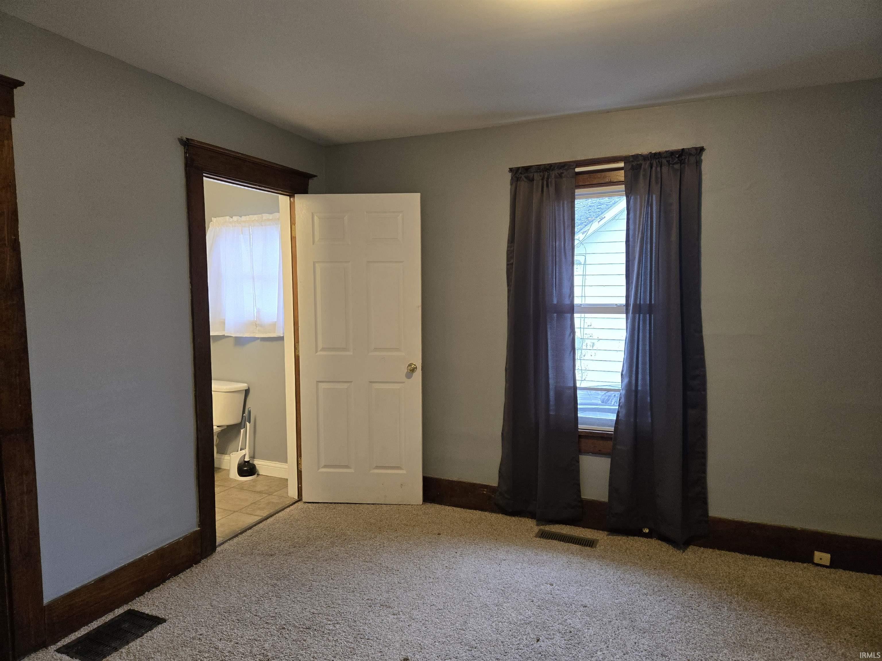 909 West 4th Street Bicknell, IN 47512 - Photo 25 of 32