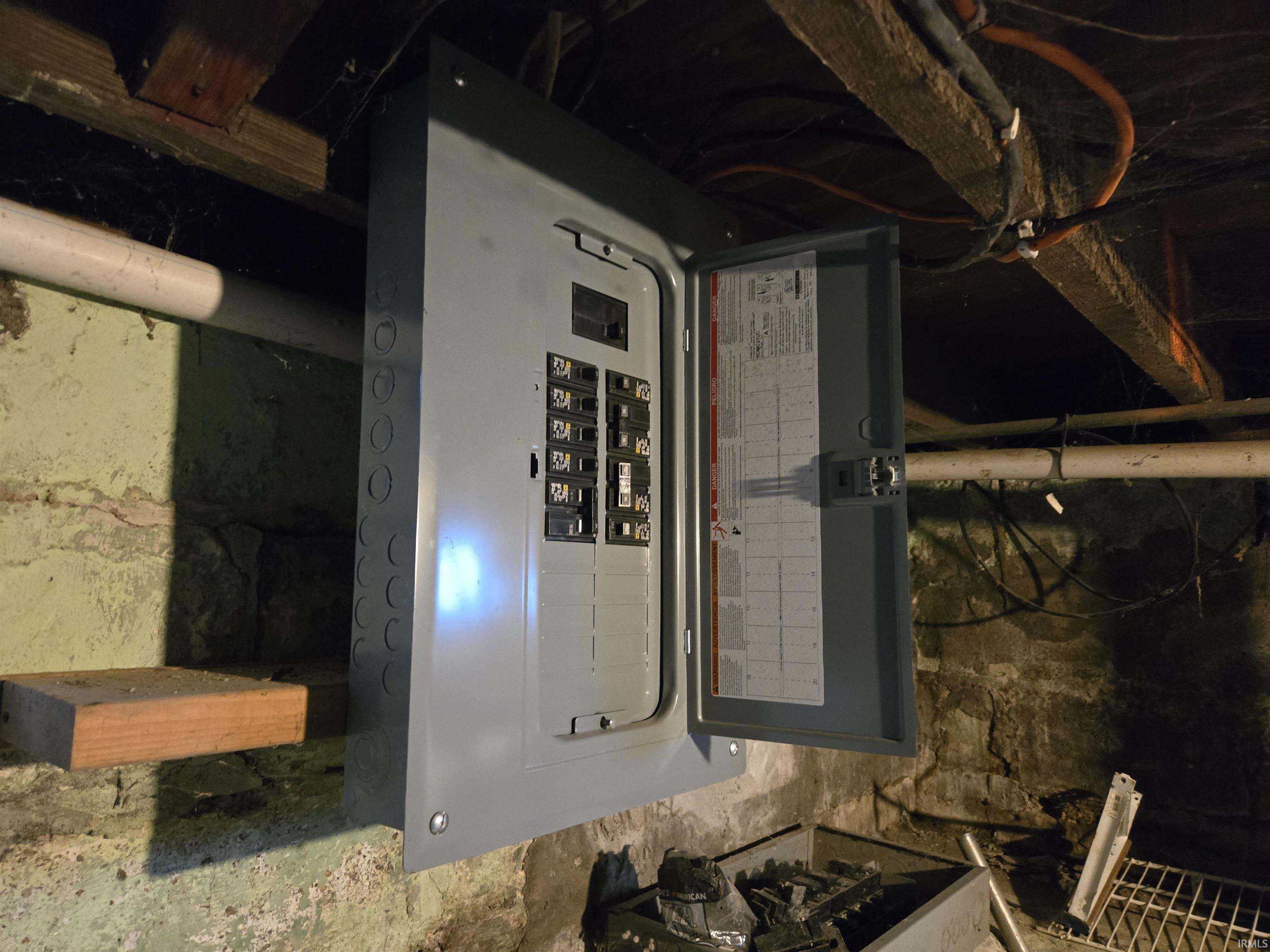 909 West 4th Street Bicknell, IN 47512 - Photo 31 of 32