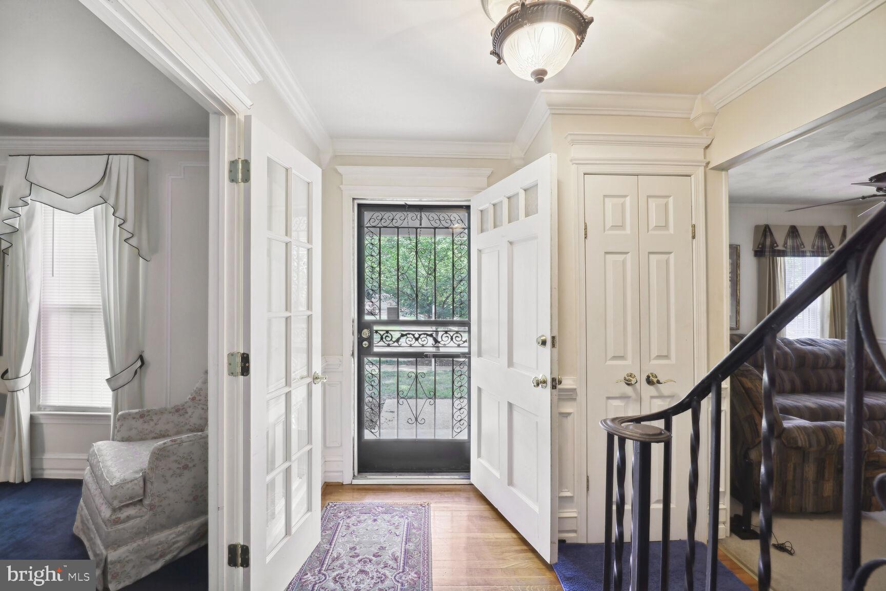 5908 Wolverton Lane Clinton, MD 20735 - Photo 2 of 27 Foyer