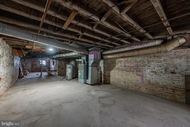 a view of house with a outdoor space