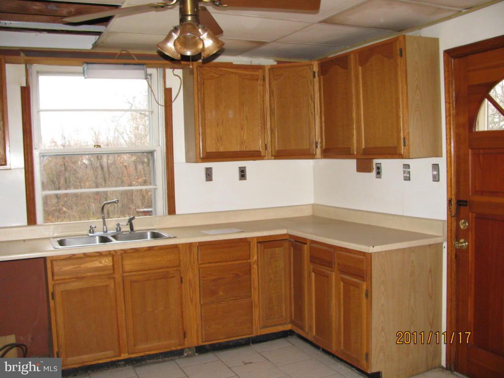 471 Red Hill Road Pequea, PA 17565 - Photo 11 of 13