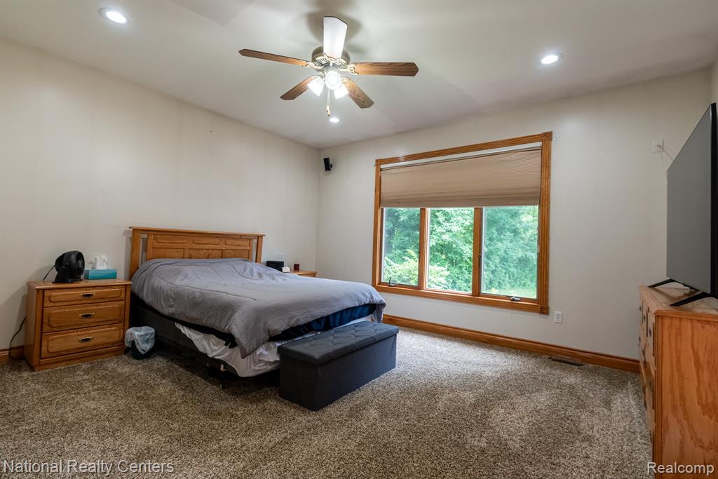 5315 Remer Road East China, MI 48054 - Photo 11 of 47