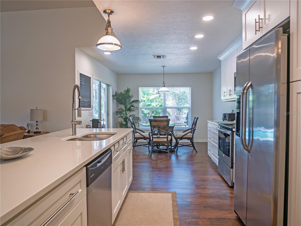 5343 Sagamore Court New Port Richey, FL 34655 - Photo 12 of 37