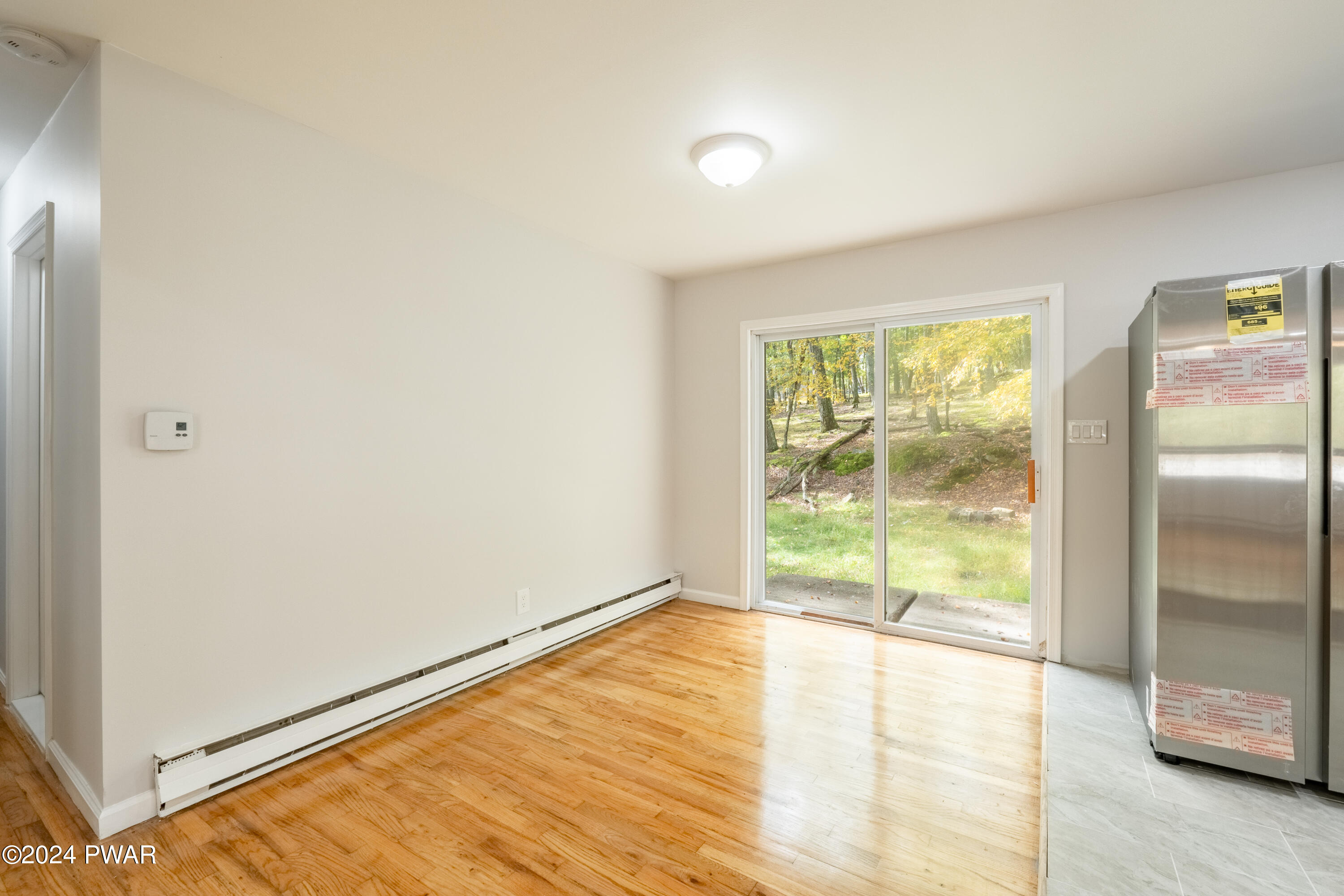 1150 Cardinal Court Bushkill, PA 18324 - Photo 8 of 26 12. Dining Room (large)