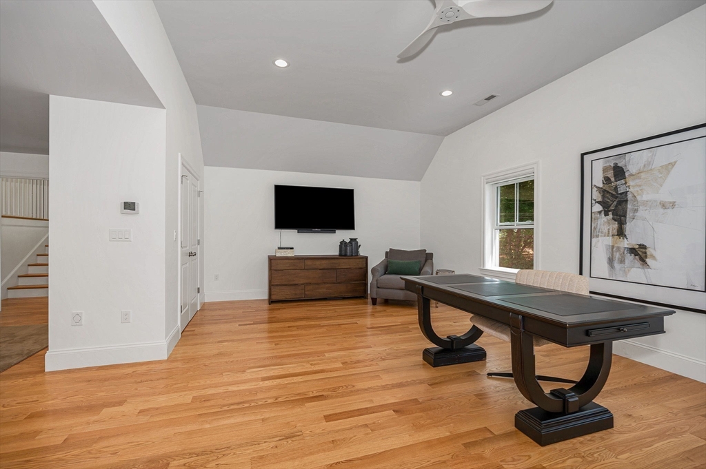 145 High Plain Road Andover, MA 01810 - Photo 15 of 33