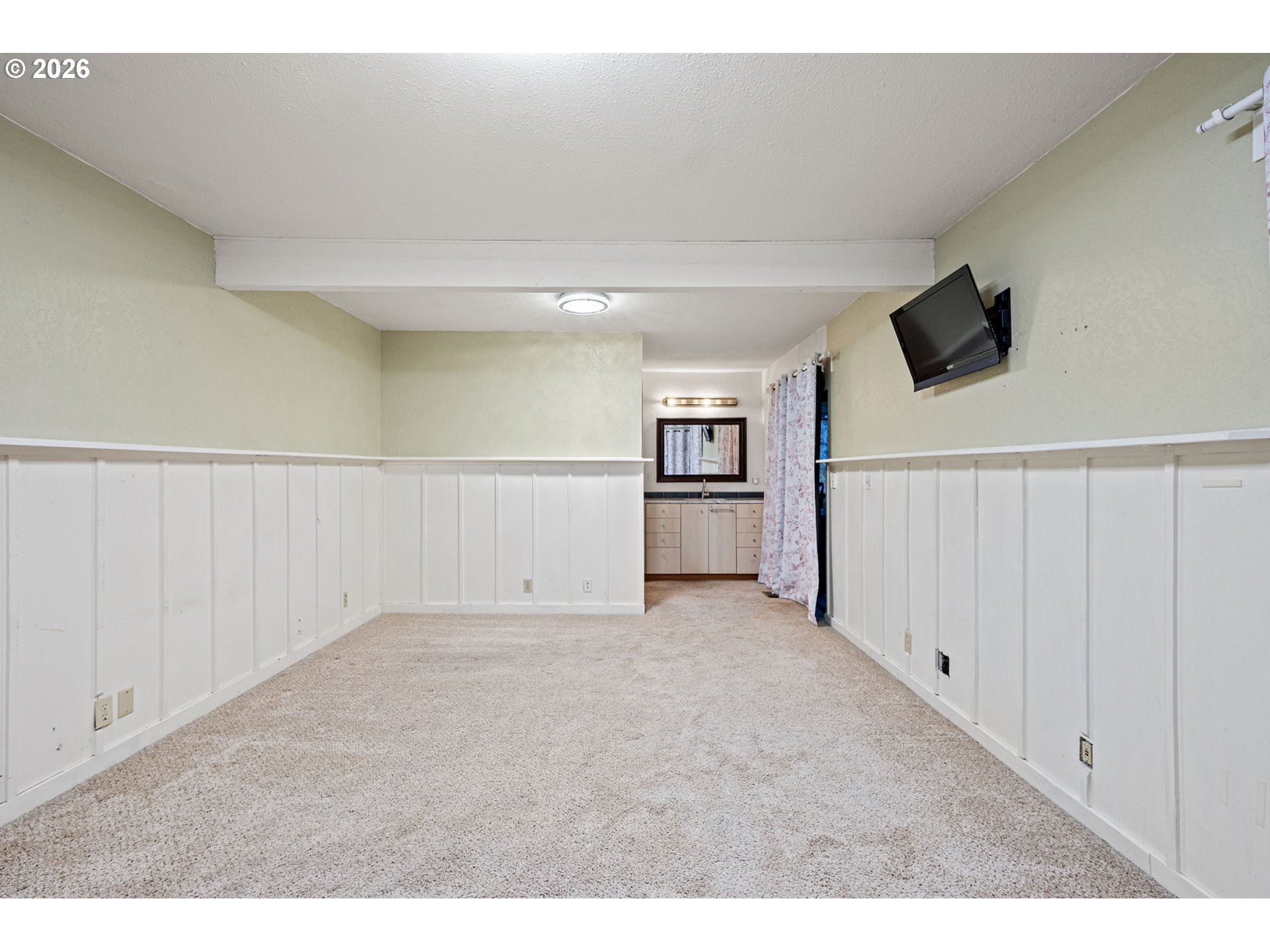 808 North 10th Street Cottage Grove, OR 97424 - Photo 12 of 34