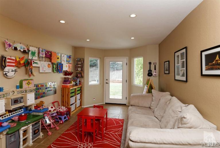 861 Congressional Road Simi Valley, CA 93065 - Photo 30 of 39 Additional Photo