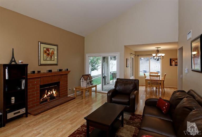 861 Congressional Road Simi Valley, CA 93065 - Photo 9 of 39 Additional Photo