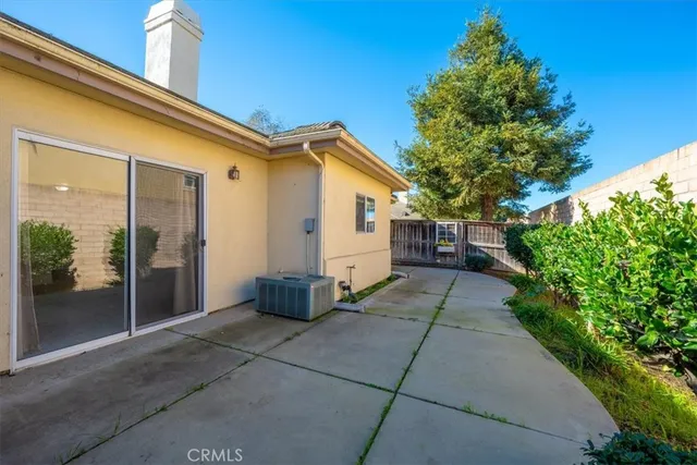 $610,000 | 427 Taunton Drive, Santa Maria, CA 93455