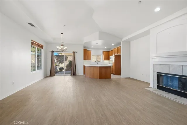 $610,000 | 427 Taunton Drive, Santa Maria, CA 93455