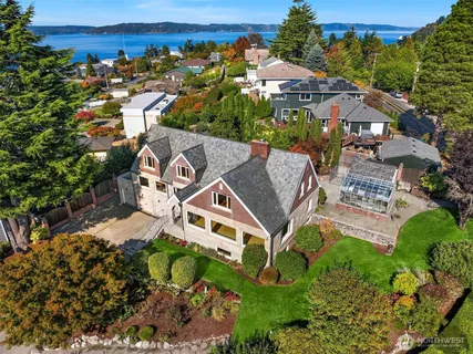 $1,899,000 | 4801 Hyada Boulevard Northeast, Tacoma, WA 98422
