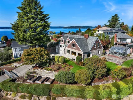 $1,899,000 | 4801 Hyada Boulevard Northeast, Tacoma, WA 98422