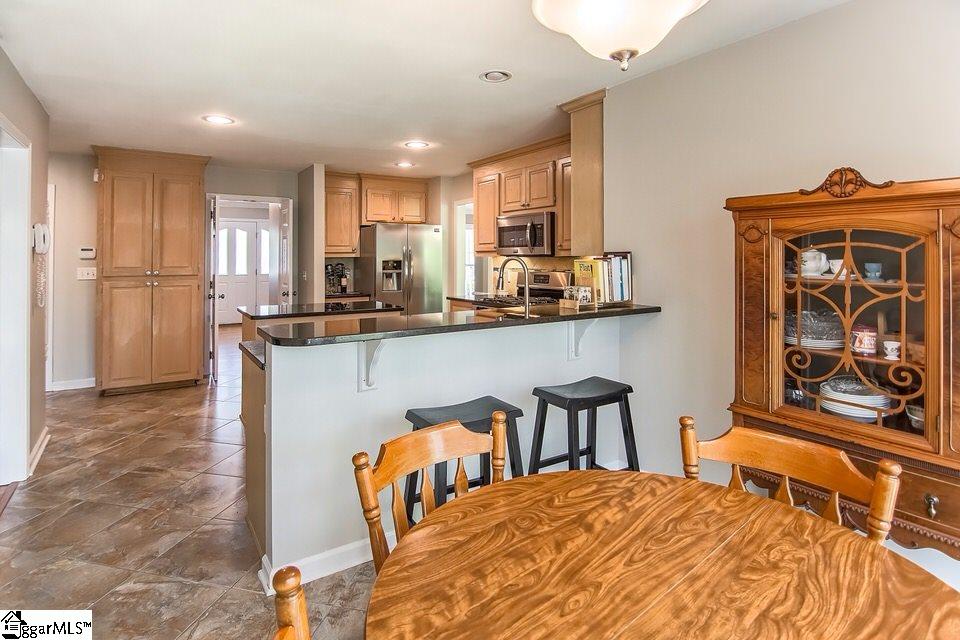 106 Deer Spring Lane Simpsonville, SC 29680 - Photo 14 of 34 Gallery Image 14
