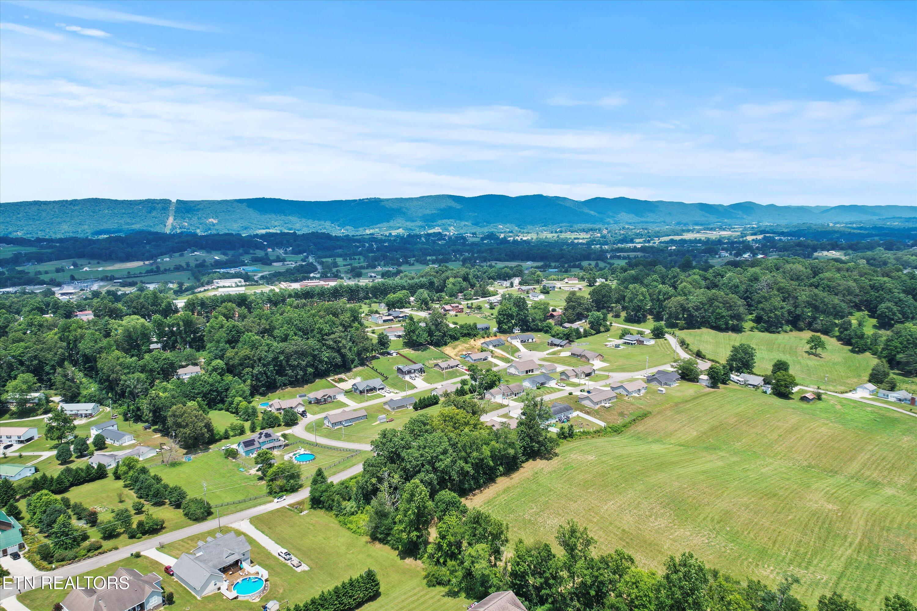 Storm Lane Jacksboro, TN 37757 - Photo 9 of 16 09-DJI_0036