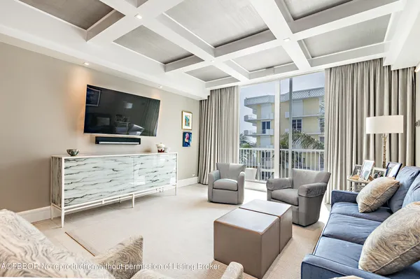 $29,000 | 400 South Ocean Boulevard, Unit 419, Palm Beach, FL 33480