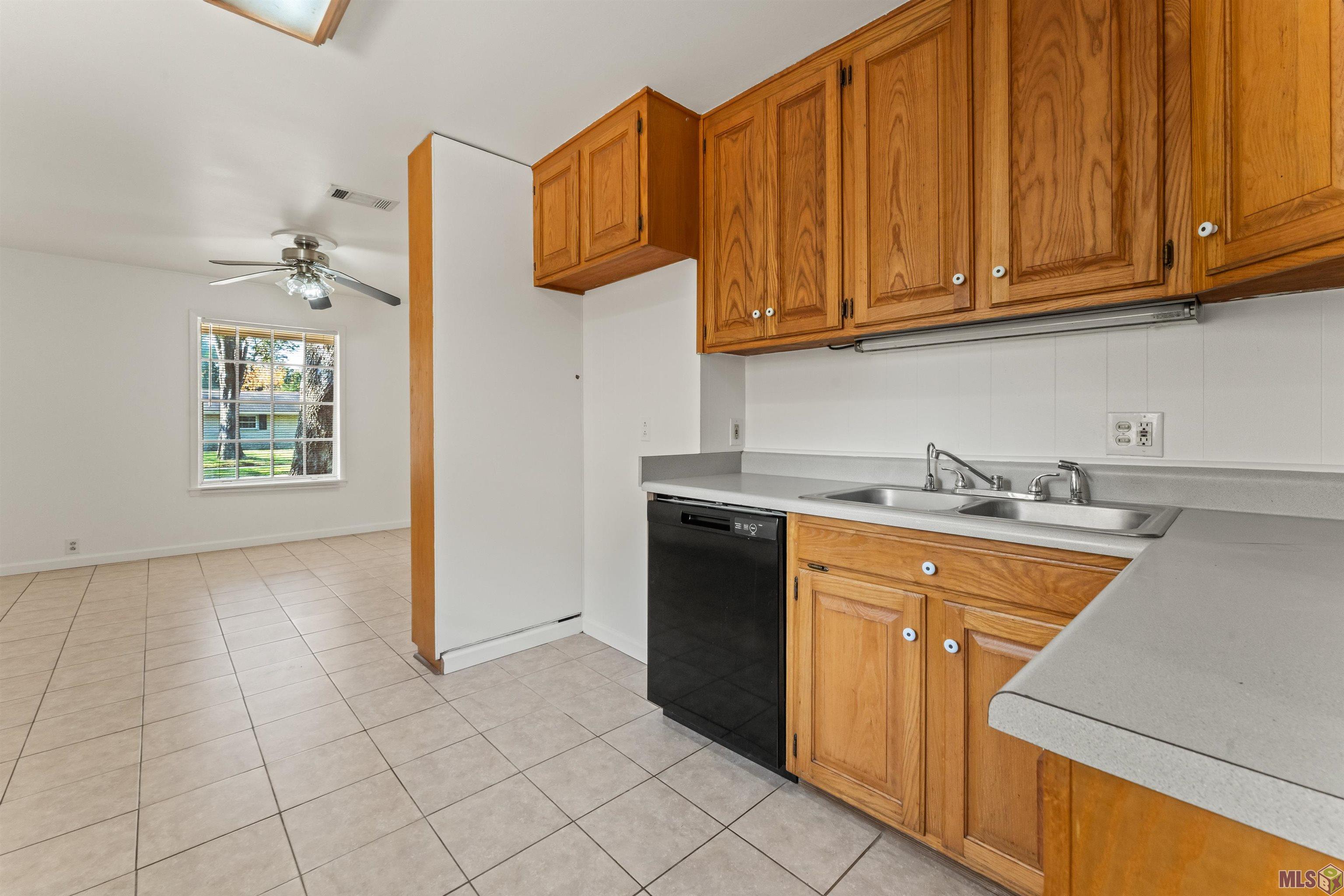 9357 Rainford Road Baton Rouge, LA 70810 - Photo 12 of 24