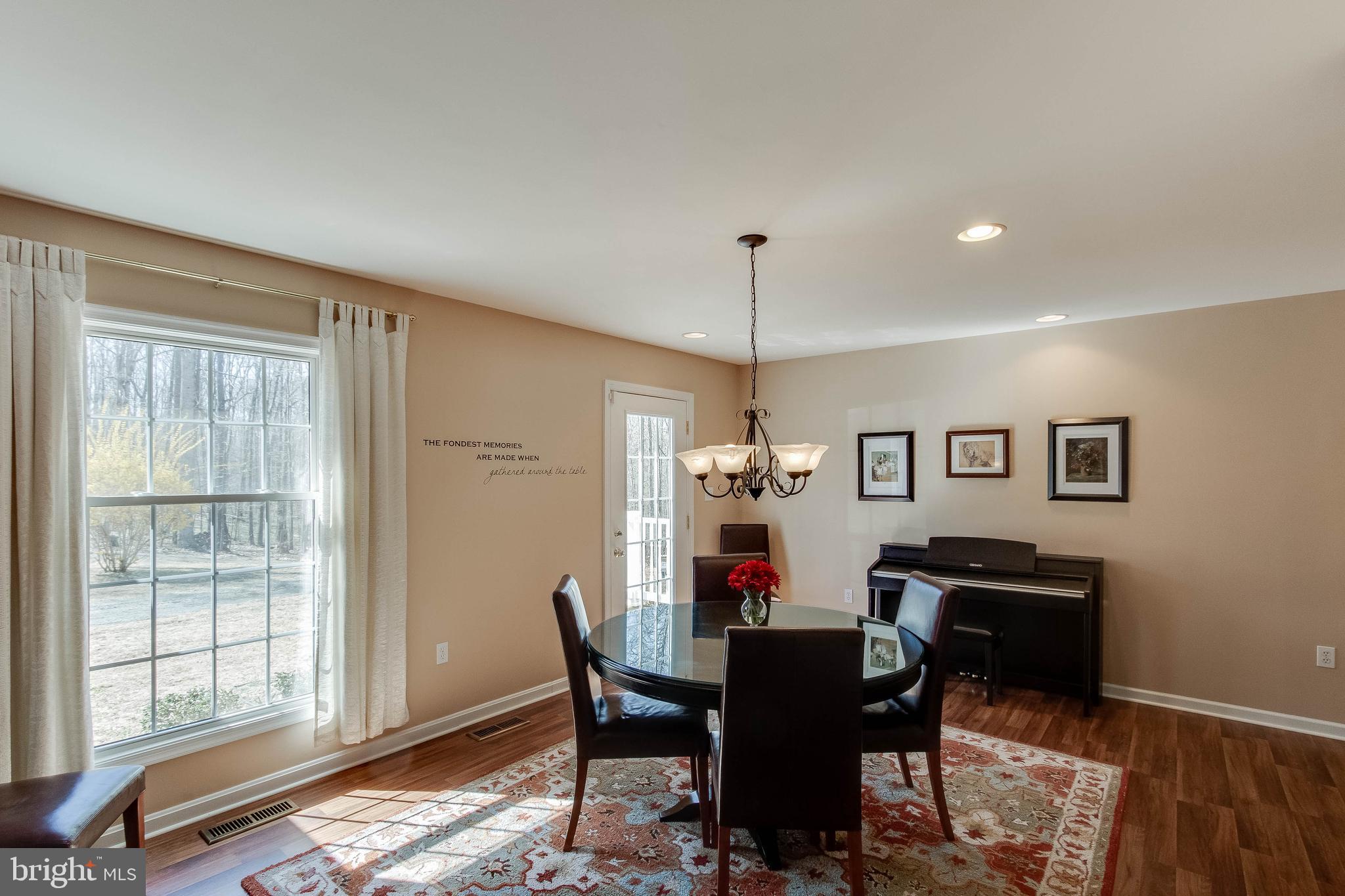 10490 Jamesons Mill Road Culpeper, VA 22701 - Photo 14 of 44 Dining Room