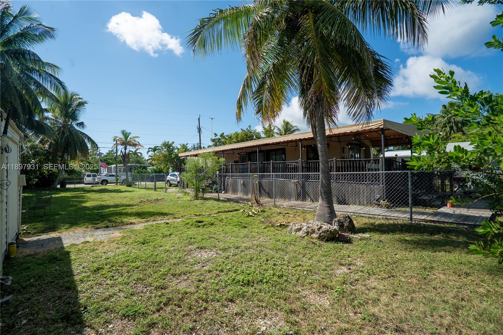 561 Gordon Circle Key Largo, FL 33037 - Photo 22 of 27
