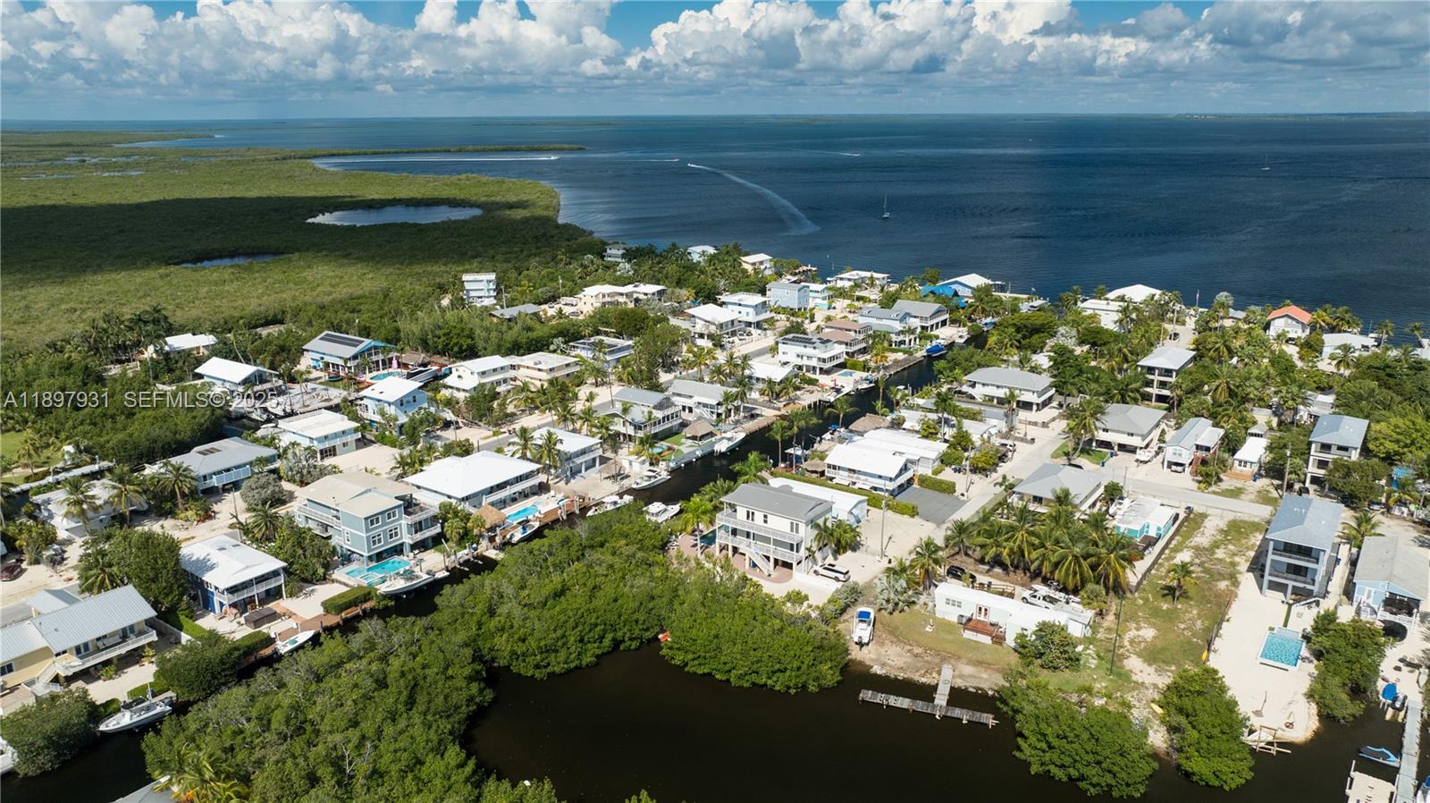561 Gordon Circle Key Largo, FL 33037 - Photo 26 of 27