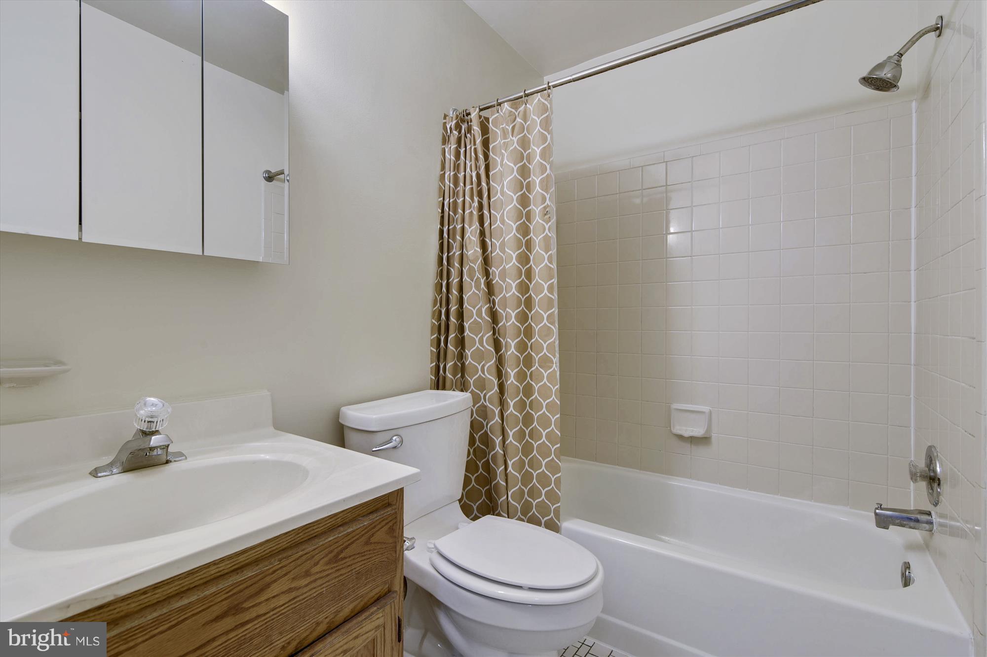 7766 Gateshead Lane Manassas, VA 20109 - Photo 12 of 14