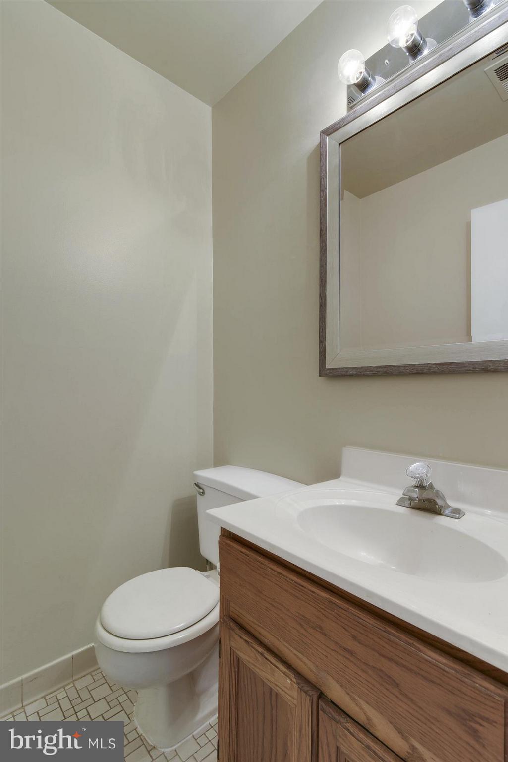 7766 Gateshead Lane Manassas, VA 20109 - Photo 4 of 14