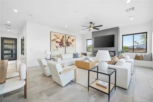 $1,999,000 | 10 Camino La Venta Court, Henderson, NV 89011