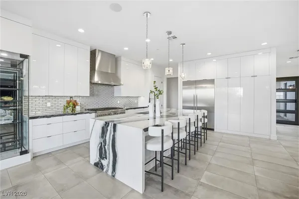 $1,999,000 | 10 Camino La Venta Court, Henderson, NV 89011