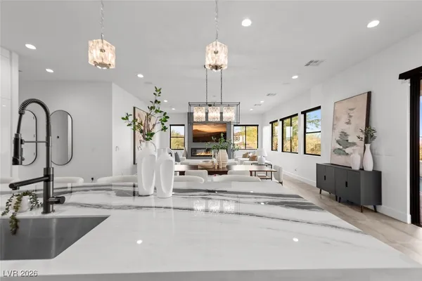 $1,999,000 | 10 Camino La Venta Court, Henderson, NV 89011