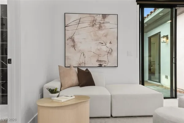 $1,999,000 | 10 Camino La Venta Court, Henderson, NV 89011