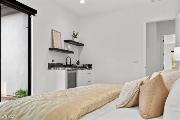 $1,999,000 | 10 Camino La Venta Court, Henderson, NV 89011