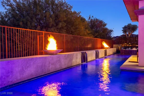 $1,999,000 | 10 Camino La Venta Court, Henderson, NV 89011