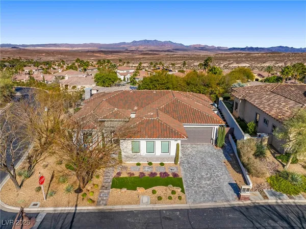 $1,999,000 | 10 Camino La Venta Court, Henderson, NV 89011
