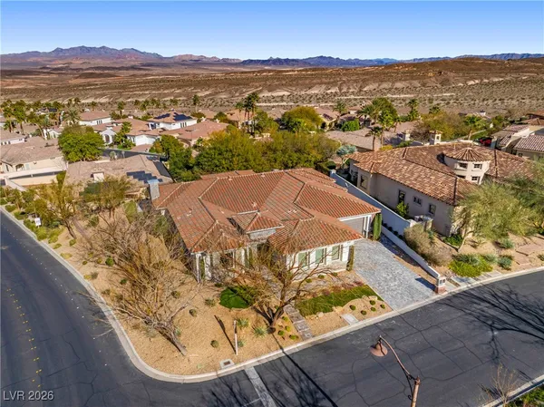 $1,999,000 | 10 Camino La Venta Court, Henderson, NV 89011