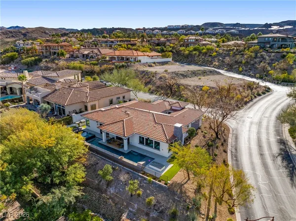 $1,999,000 | 10 Camino La Venta Court, Henderson, NV 89011
