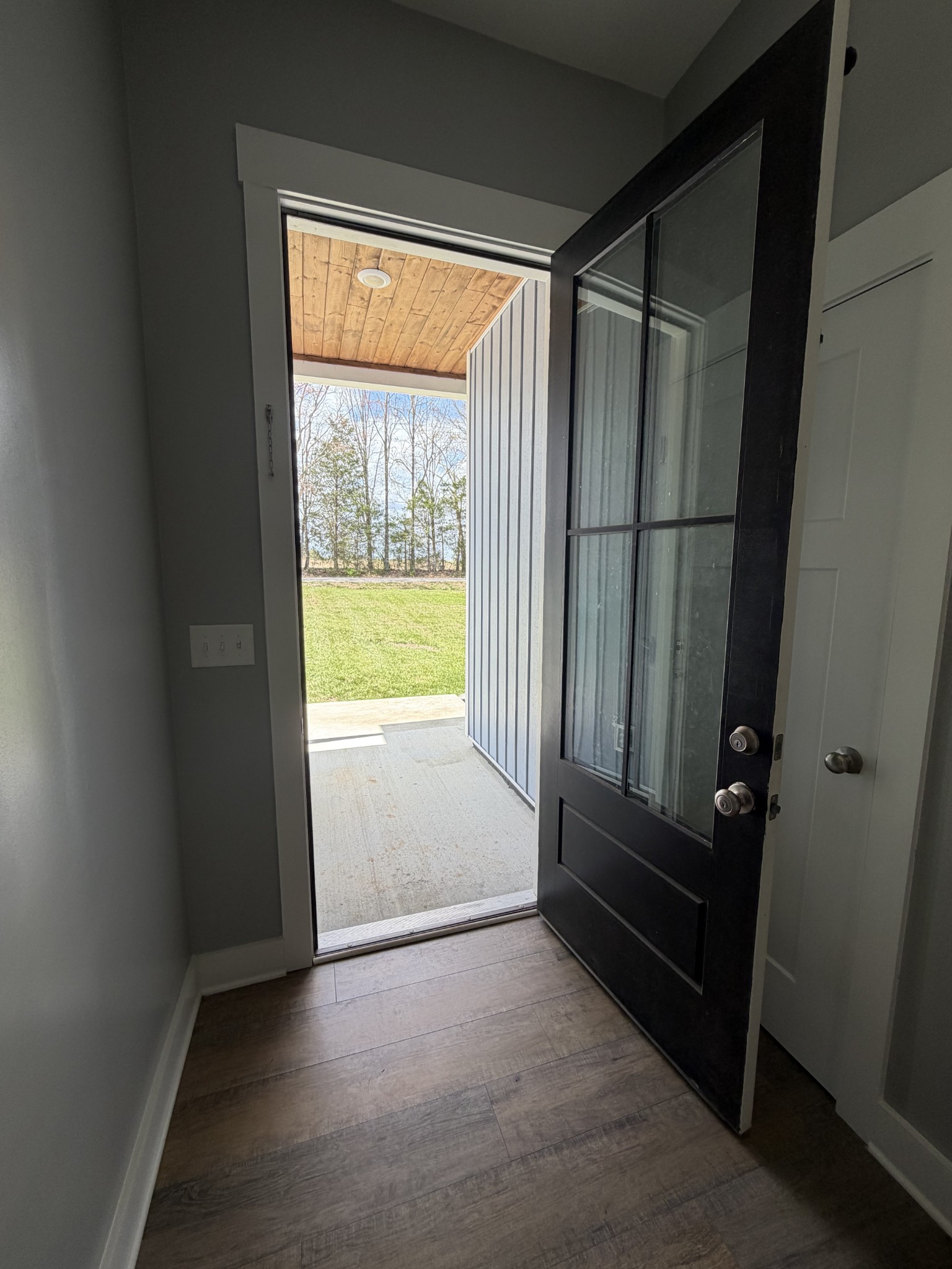 442 Bill Fuson Road McMinnville, TN 37110 - Photo 28 of 29 a view of walk in closet with window
