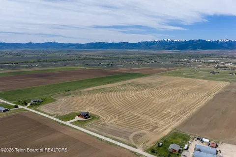 $2,500,000 | 2360 East 1000 South, Driggs, ID 83422