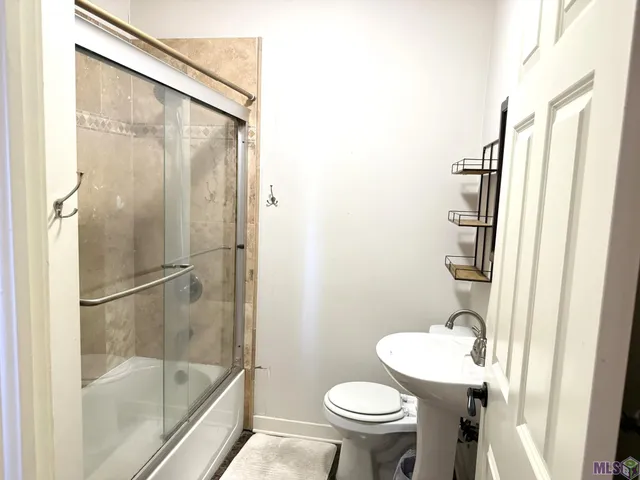 $2,800 | 1418 Glasgow Avenue, Baton Rouge, LA 70808