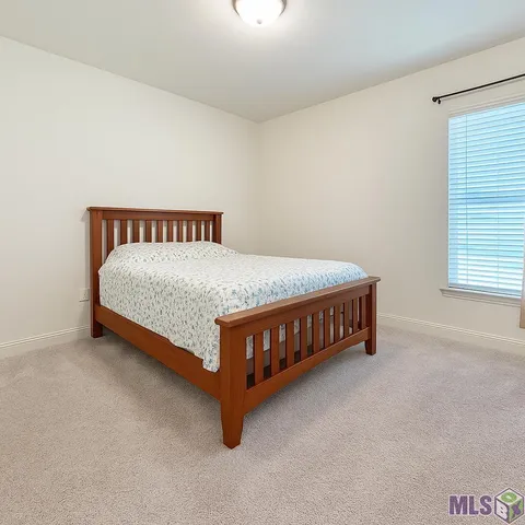 $343,000 | 16103 Knoll Crk Avenue, Baton Rouge, LA 70817