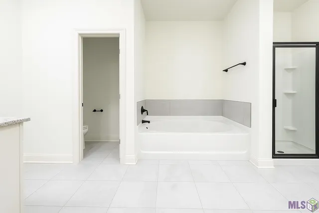 $343,000 | 16103 Knoll Crk Avenue, Baton Rouge, LA 70817