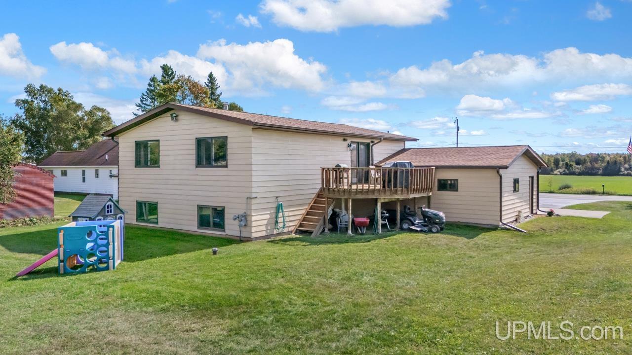 4904 20th Road Gladstone, MI 49837 - Photo 29 of 34