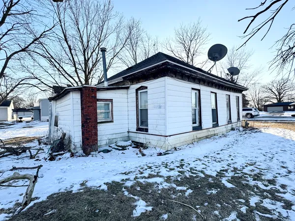 $50,000 | 301 South Oak Street, Forrest, IL 61741