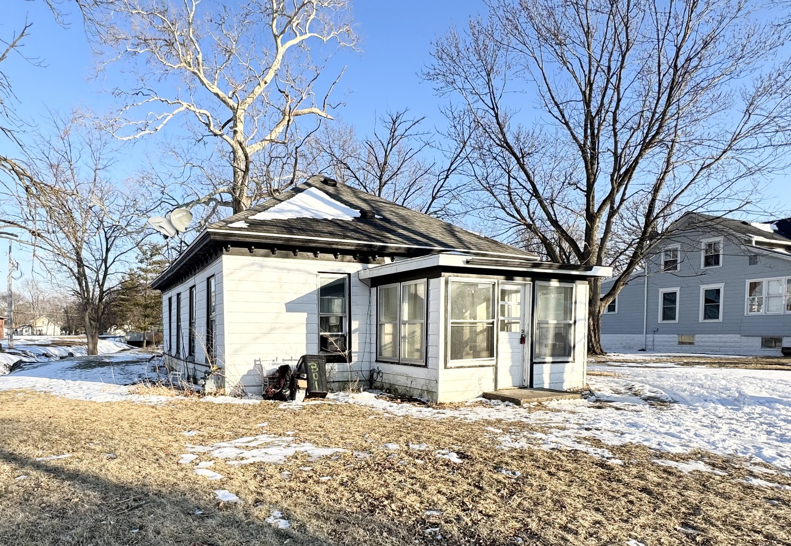 301 South Oak Street Forrest, IL 61741 - Photo 2 of 14