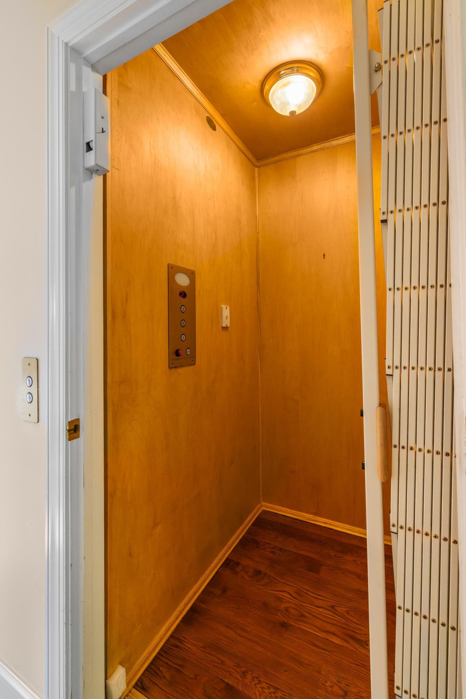 296 Otts Ml Road Raphine, VA 24472 - Photo 60 of 75 a view of a room with wooden floor and mirror